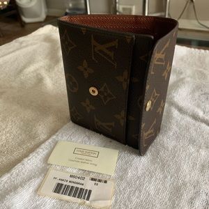 Authentic Louis Vuitton Anais Monogram Wallet